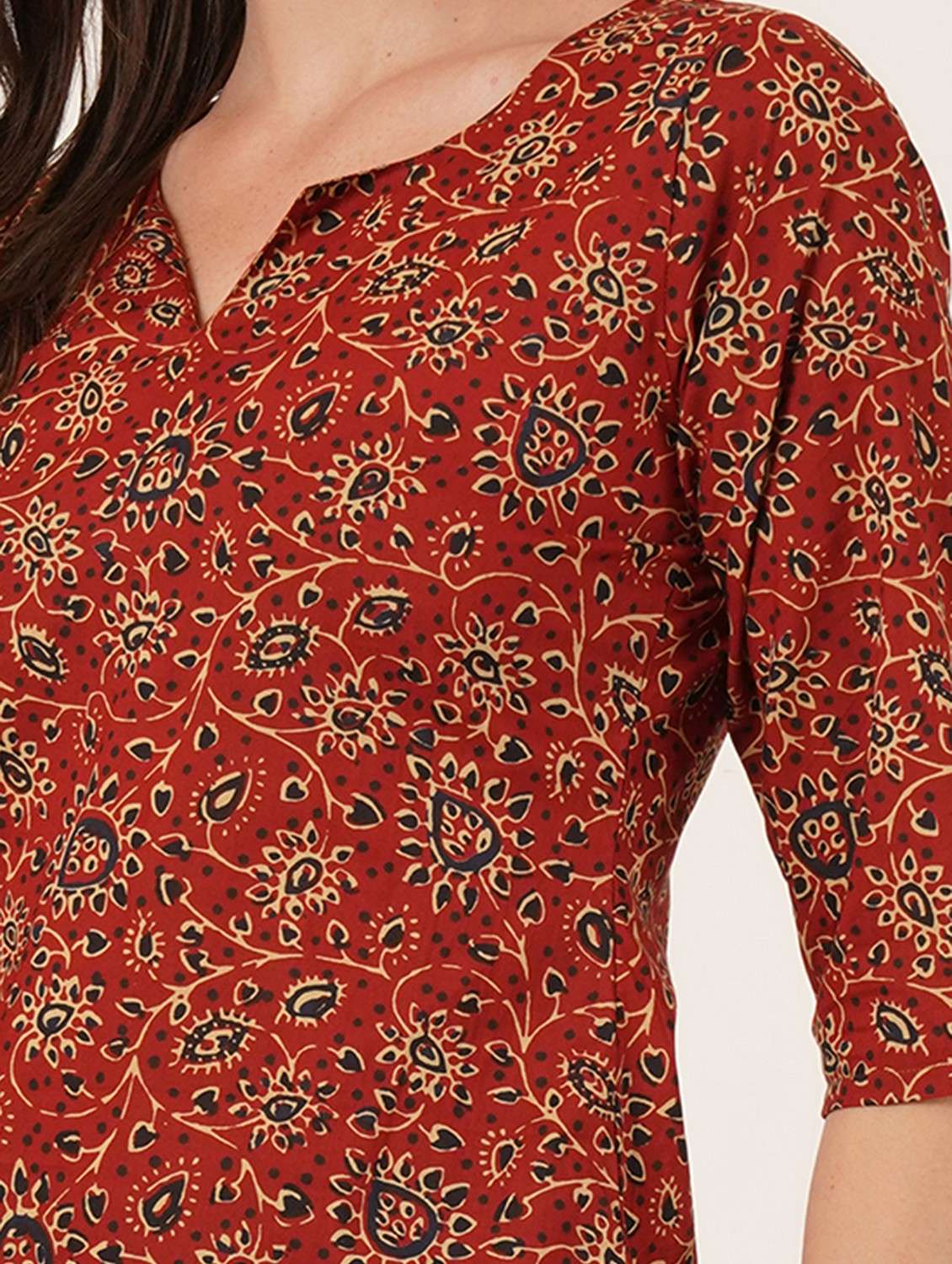 women printed three quarter sleeve straight kurti - 22084075 -  Standard Image - 5