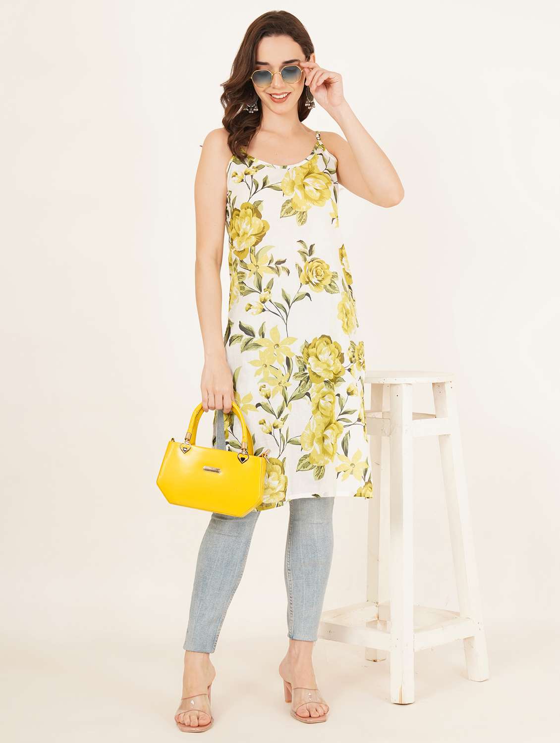 women floral printed shoulder strap straight kurti - 22084089 - Standard Image - 3