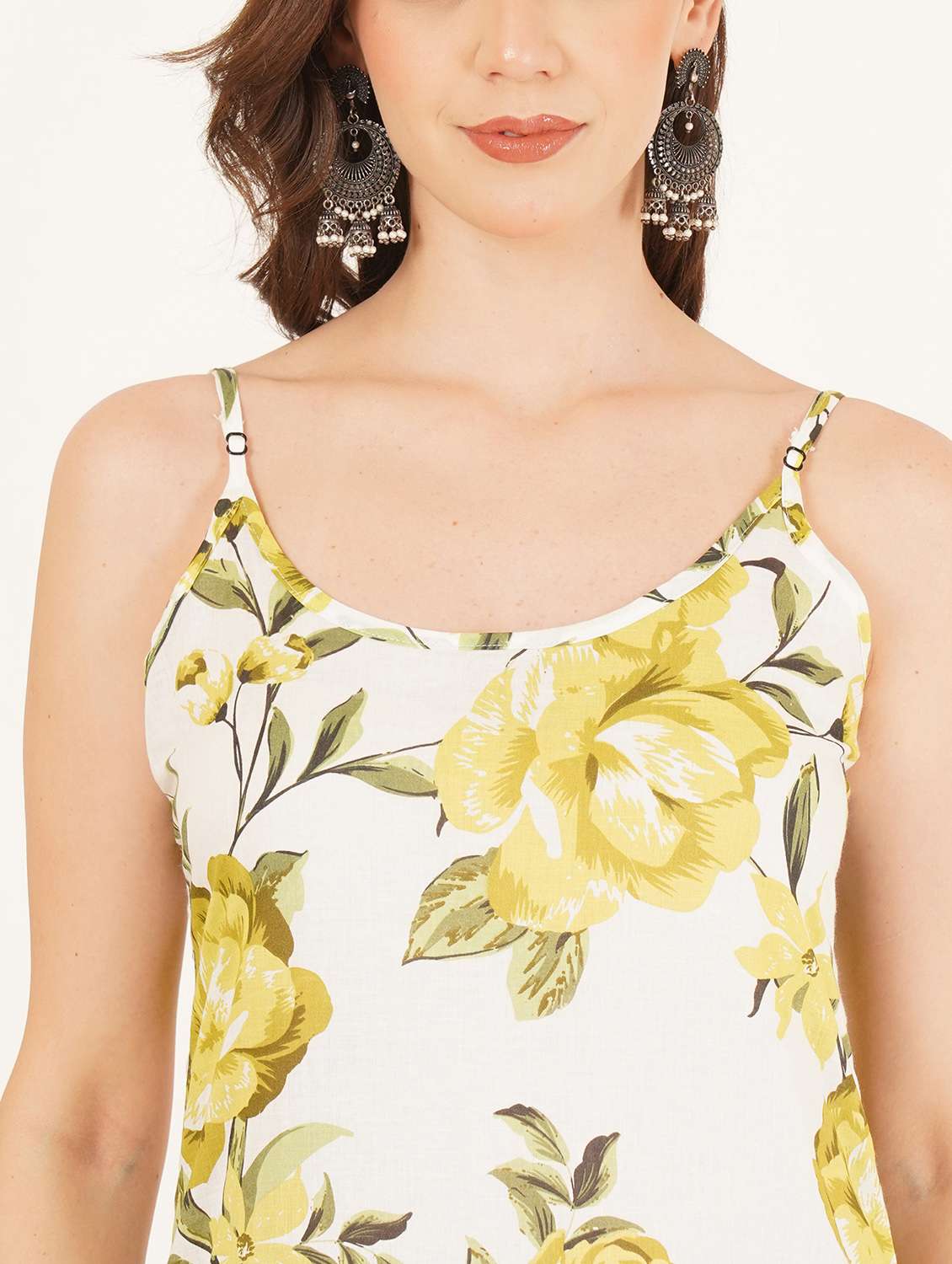 women floral printed shoulder strap straight kurti - 22084089 - Standard Image - 8