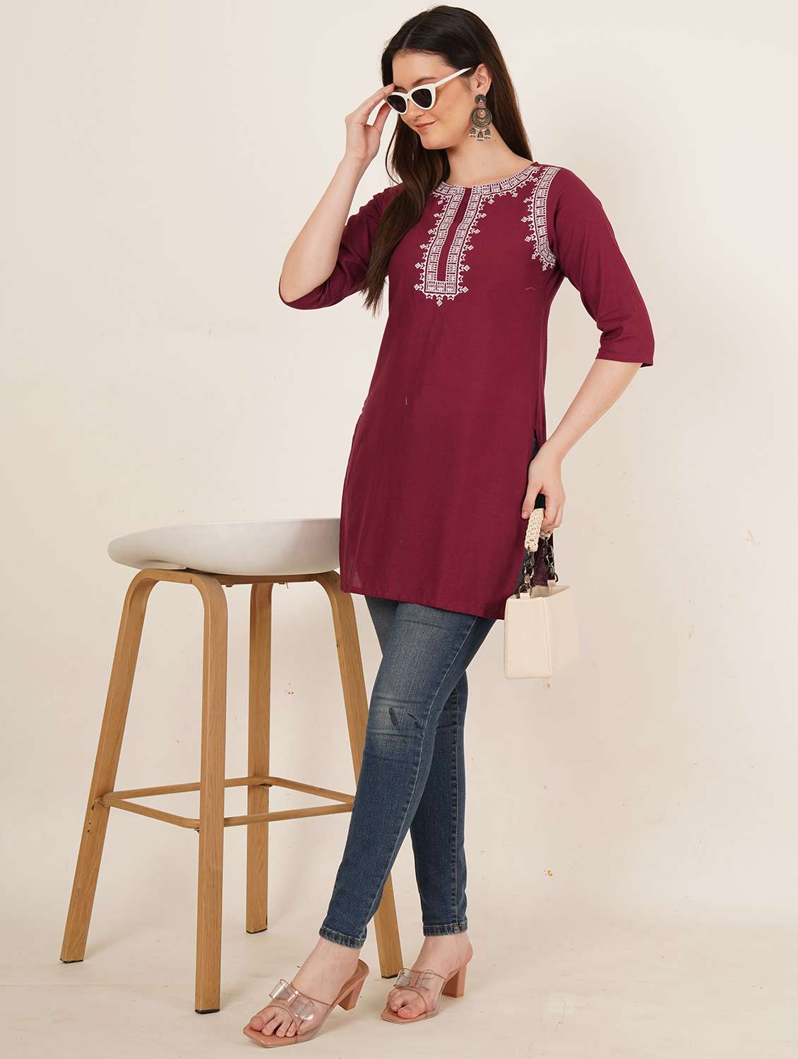 women embroidered three quarter sleeve straight kurti - 22084138 - Standard Image - 3