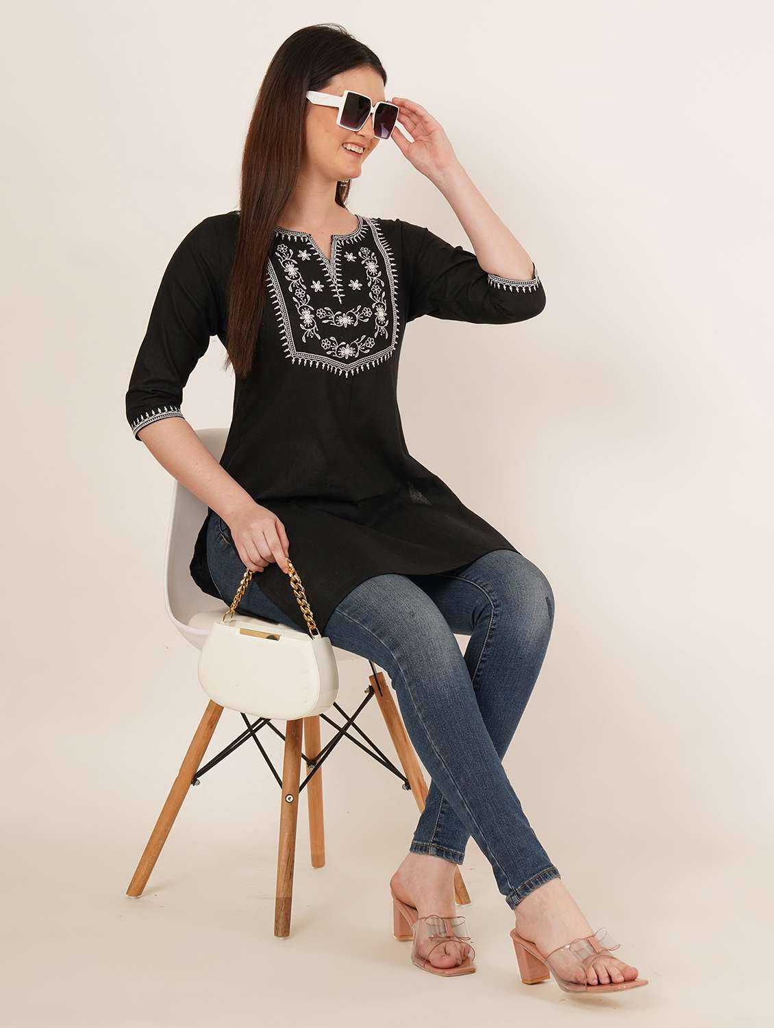 women embroidered three quarter sleeve straight kurti - 22084140 - Standard Image - 5