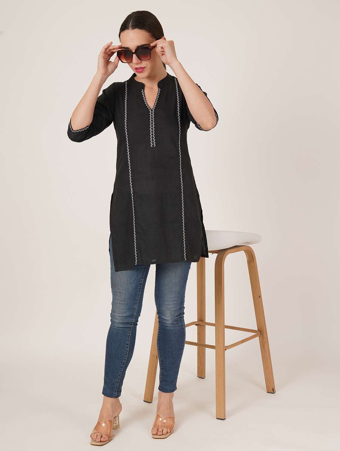 women embroidered three quarter sleeve straight kurti - 22084154 -  Standard Image - 5