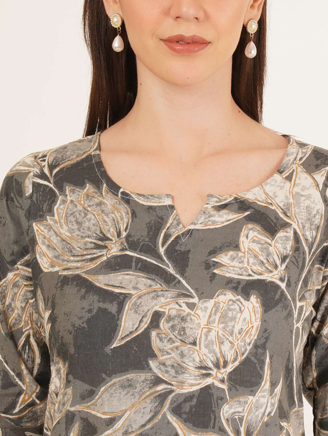 women printed three quarter sleeve straight kurti - 22084180 -  Standard Image - 3