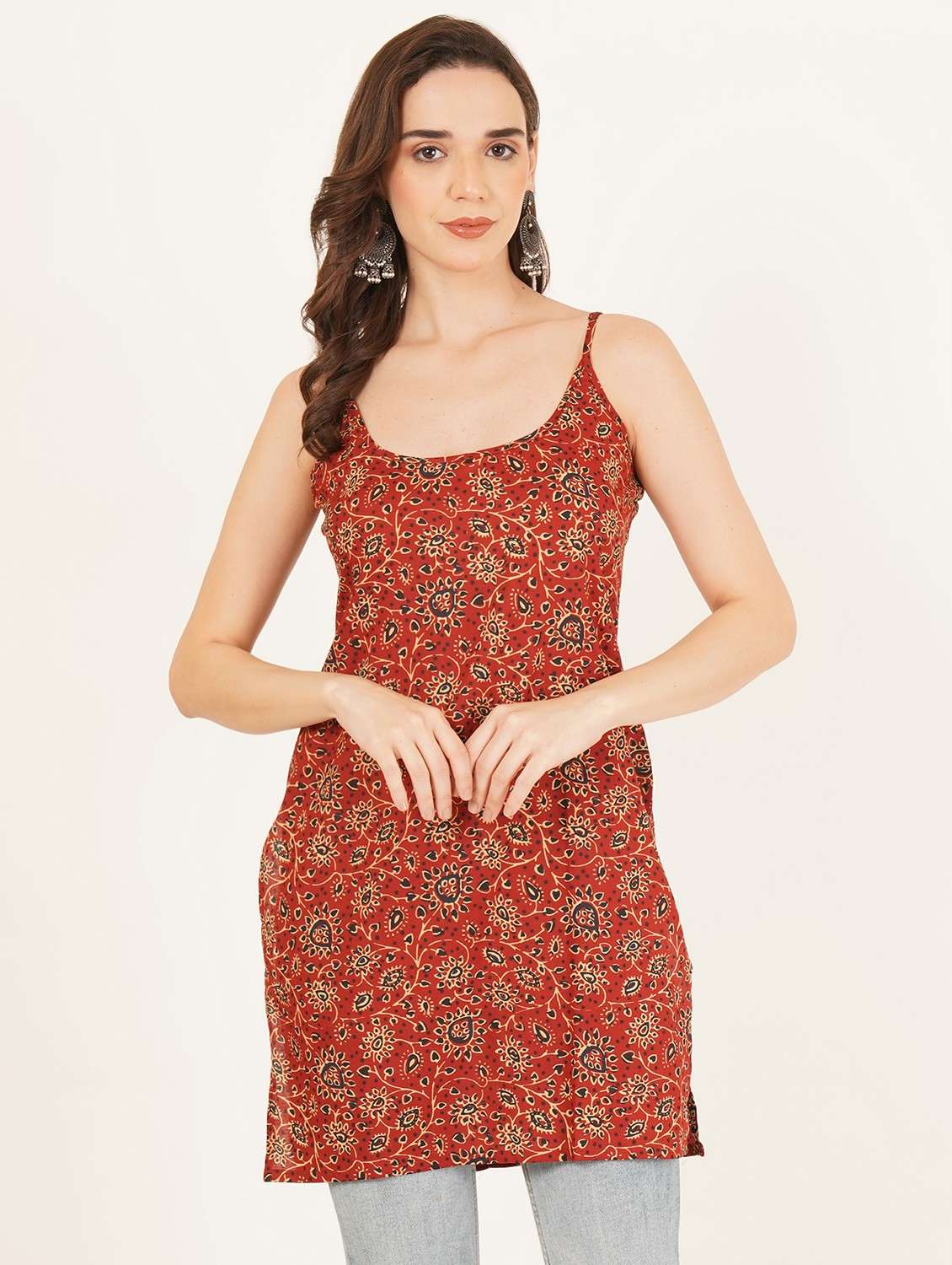 women printed sleeveless straight kurti - 22084206 -  Zoom Image - 0