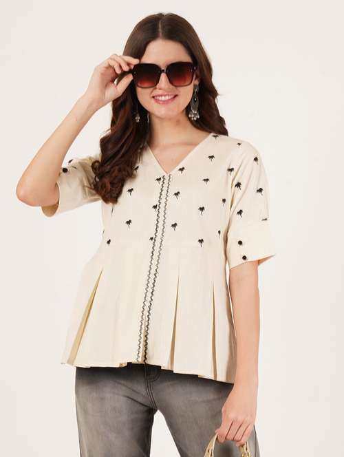 women embroidered short sleeve a-line kurti - 22084213 - Standard Image - 0