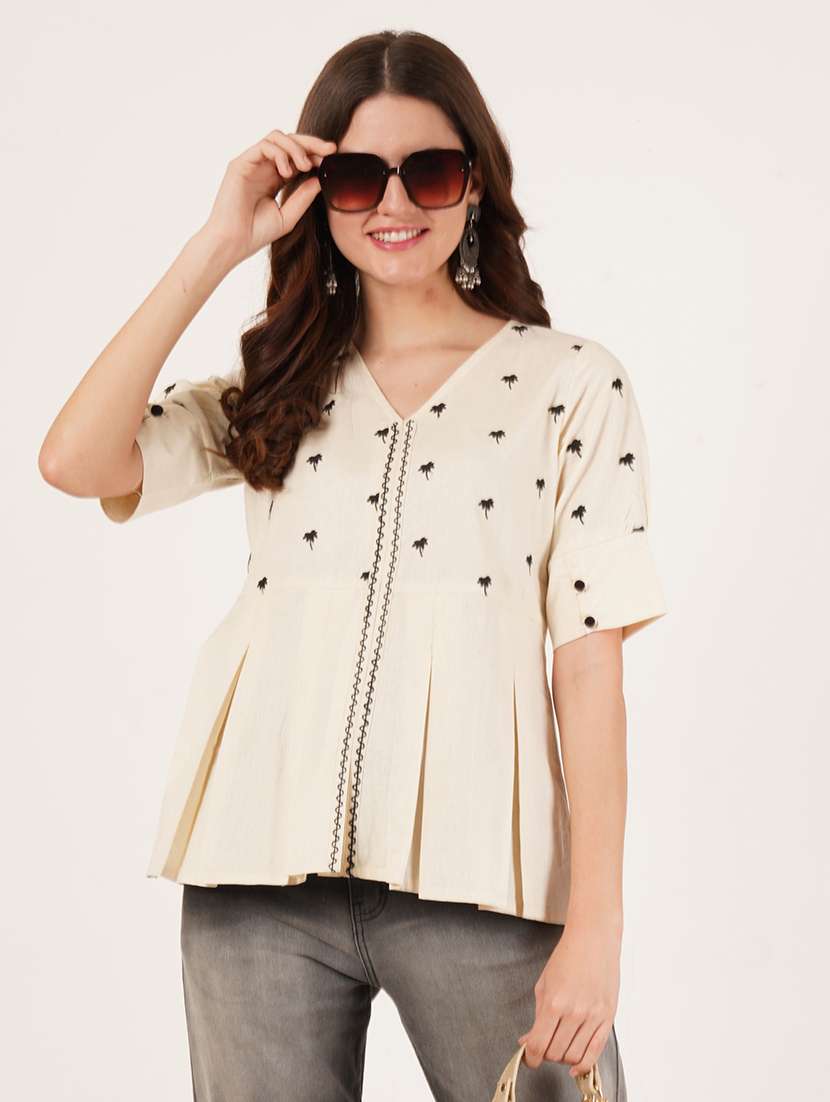 women embroidered short sleeve a-line kurti - 22084213 - Zoom Image - 0