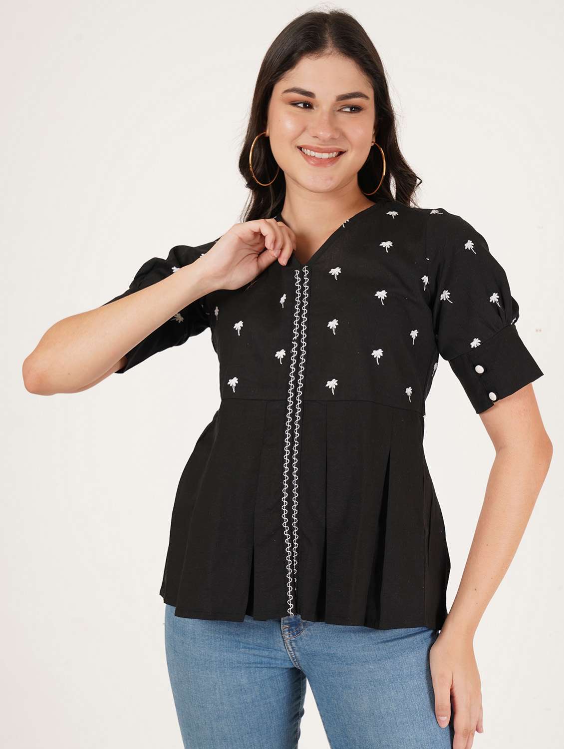 women embroidered short sleeve a-line kurti - 22084214 -  Zoom Image - 0