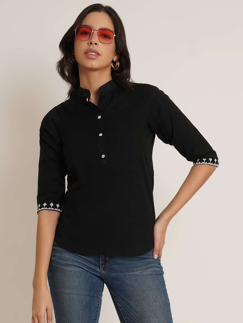 women solid three quarter sleeve staright kurti - 22084222 - Zoom Image - 0