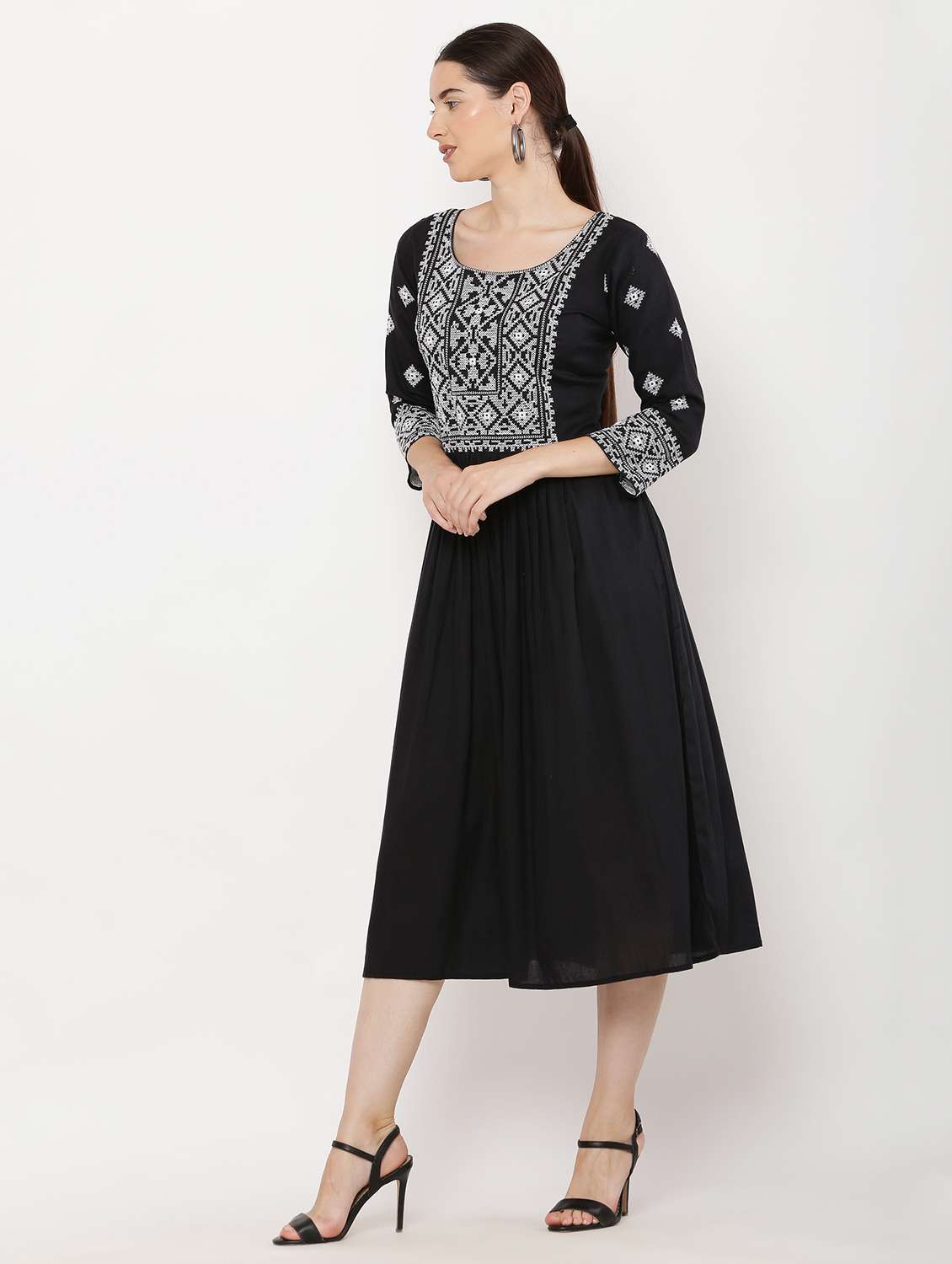 women embroidered three quarter sleeve flared dress - 22084239 - Zoom Image - 0