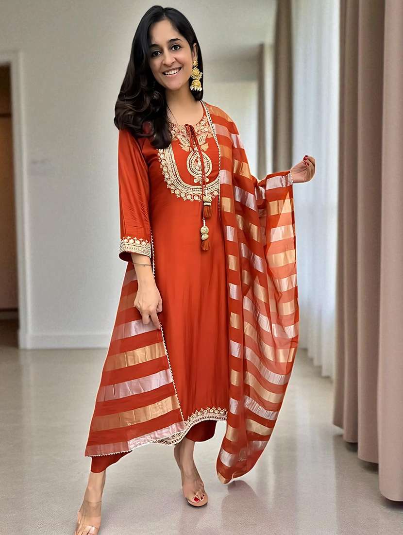 women embroidered three quarter sleeve kurta pant with dupatta set