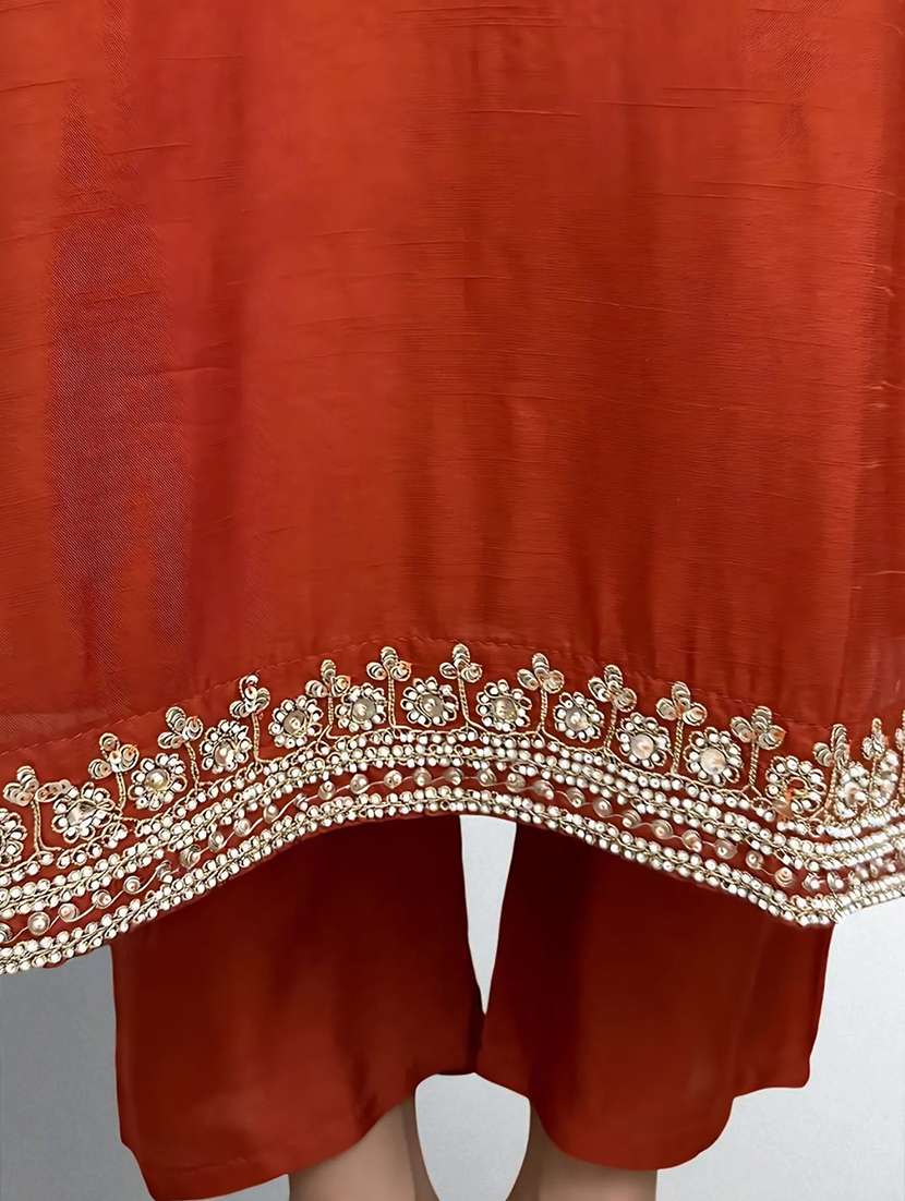 women embroidered three quarter sleeve kurta pant with dupatta set - 22084532 - Standard Image - 5