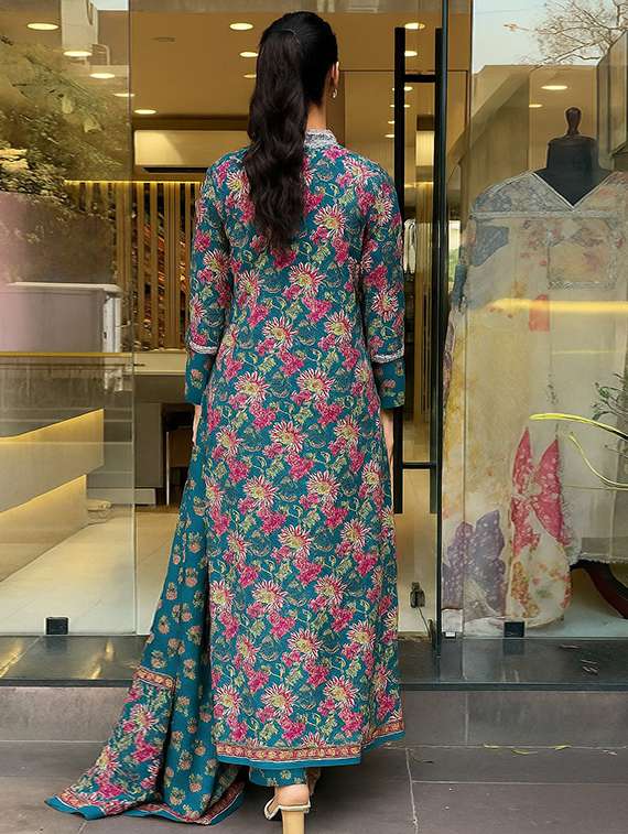 women embroidered long sleeve kurta pant with dupatta set - 22084533 - Standard Image - 3