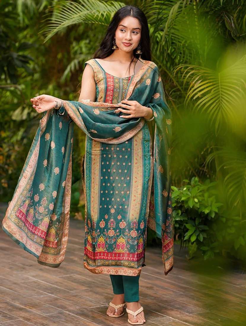 women printed sleeveless kurta pant with dupatta set
