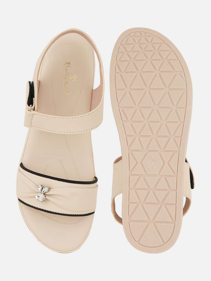 women solid back strap wedge - 22084613 - Standard Image - 5