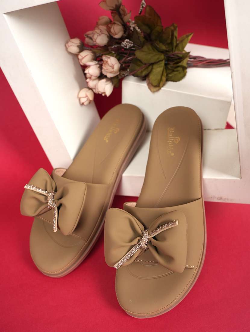 women solid slip on wedges