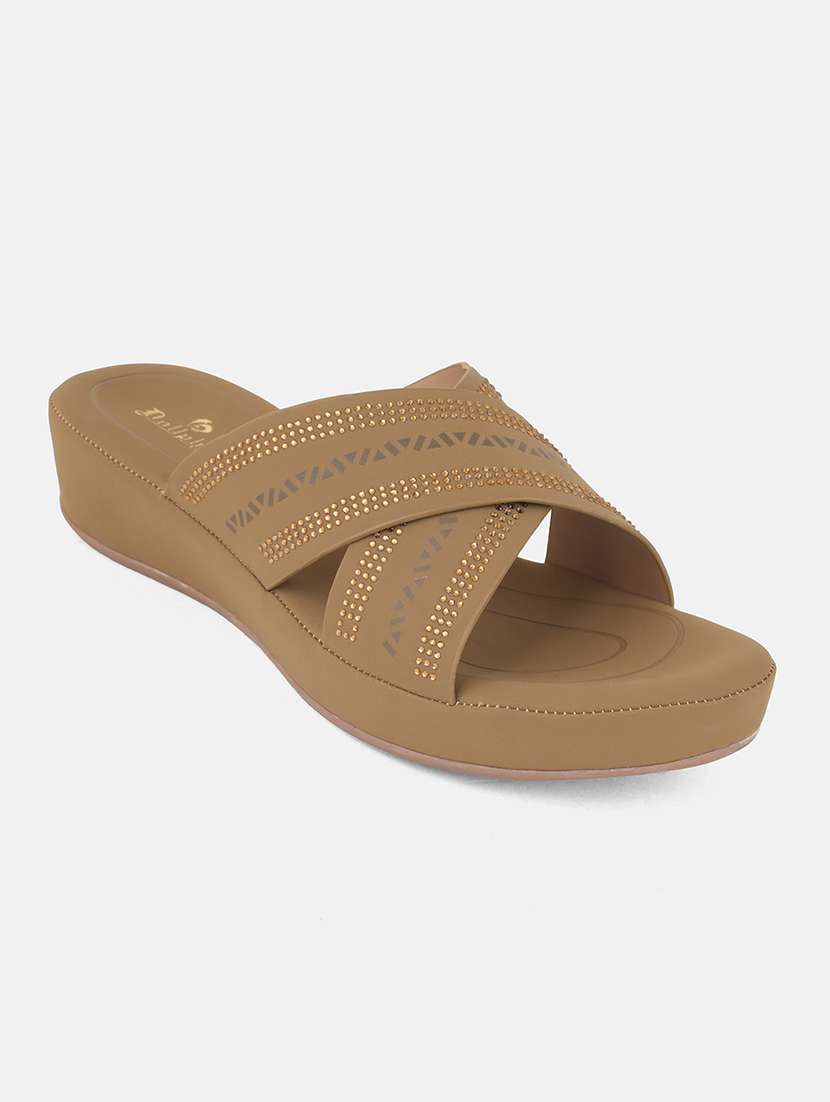 women solid slip on wedges - 22084631 - Standard Image - 3
