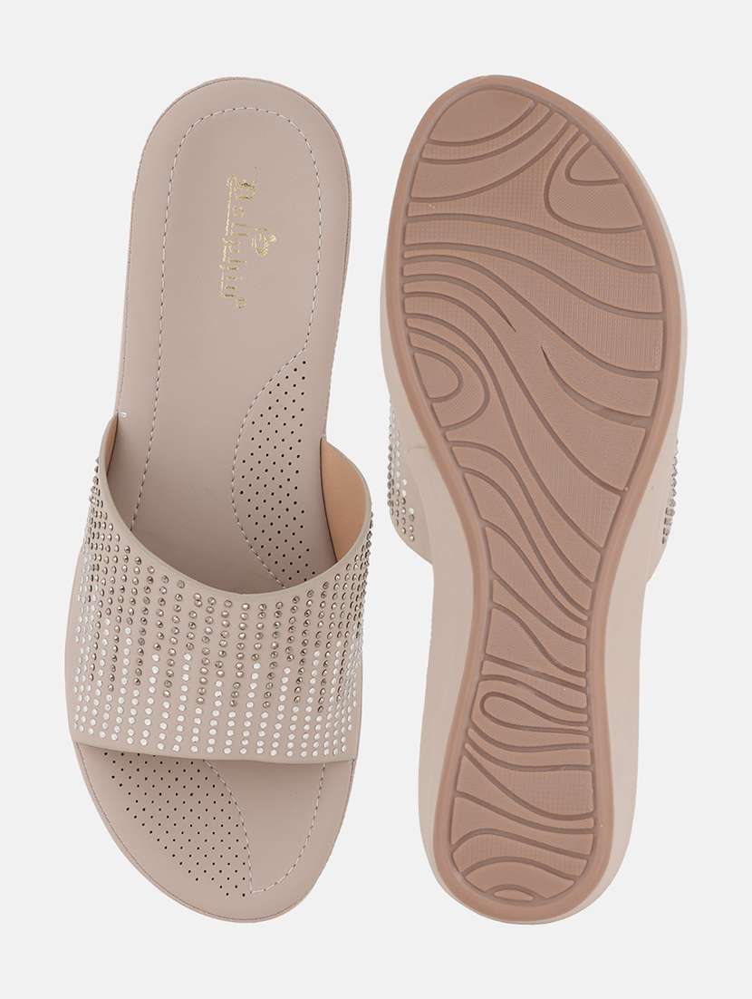 women solid slip on wedges - 22084638 - Standard Image - 5