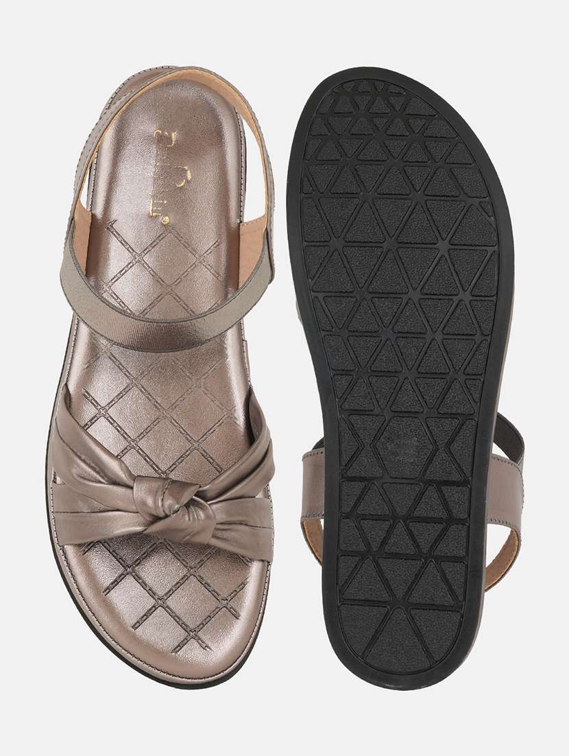 women solid back strap wedge - 22084643 - Standard Image - 5