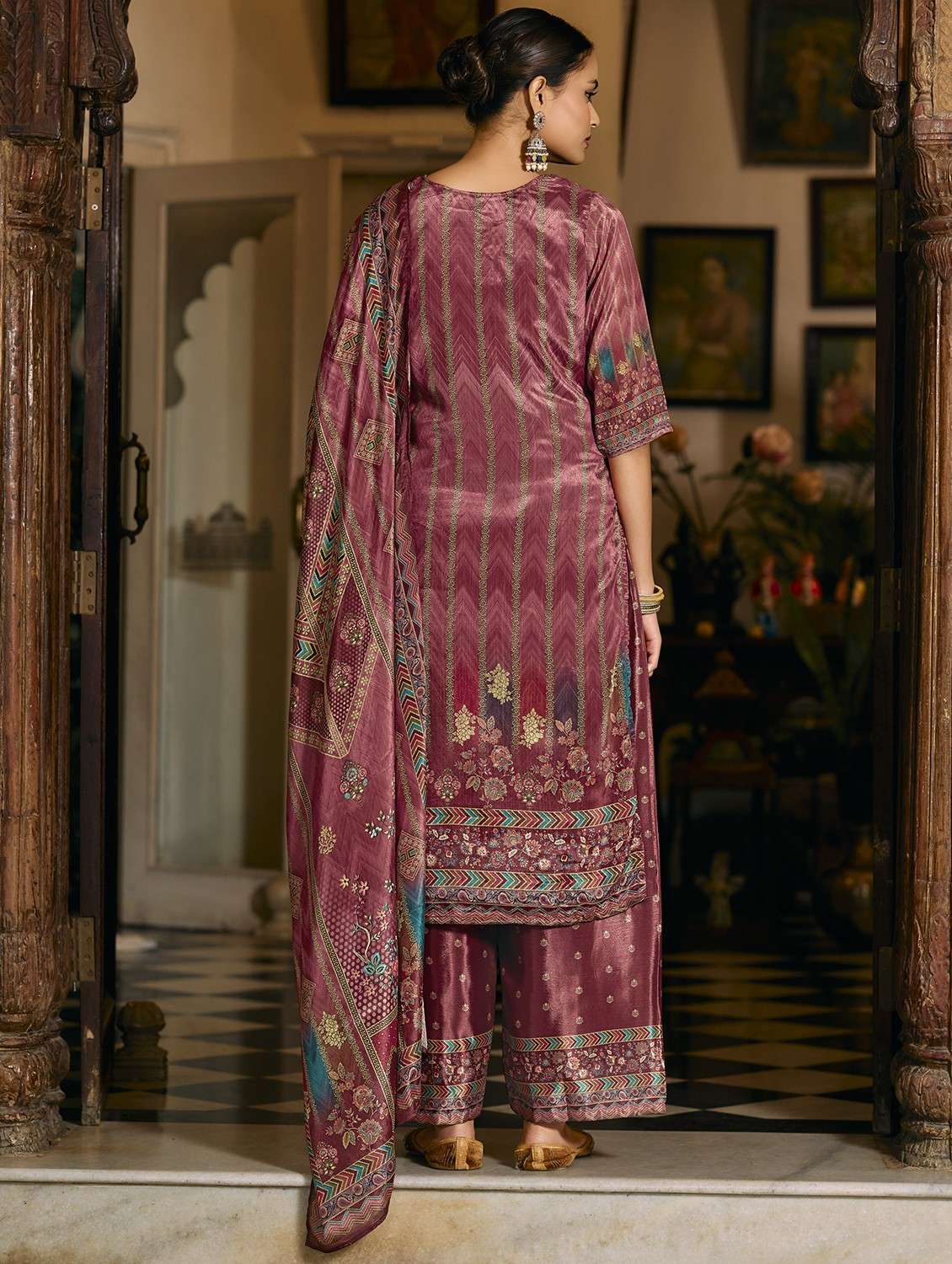 women printed three quarter sleeve kurta palazzo with dupatta set - 22084663 -  Standard Image - 3