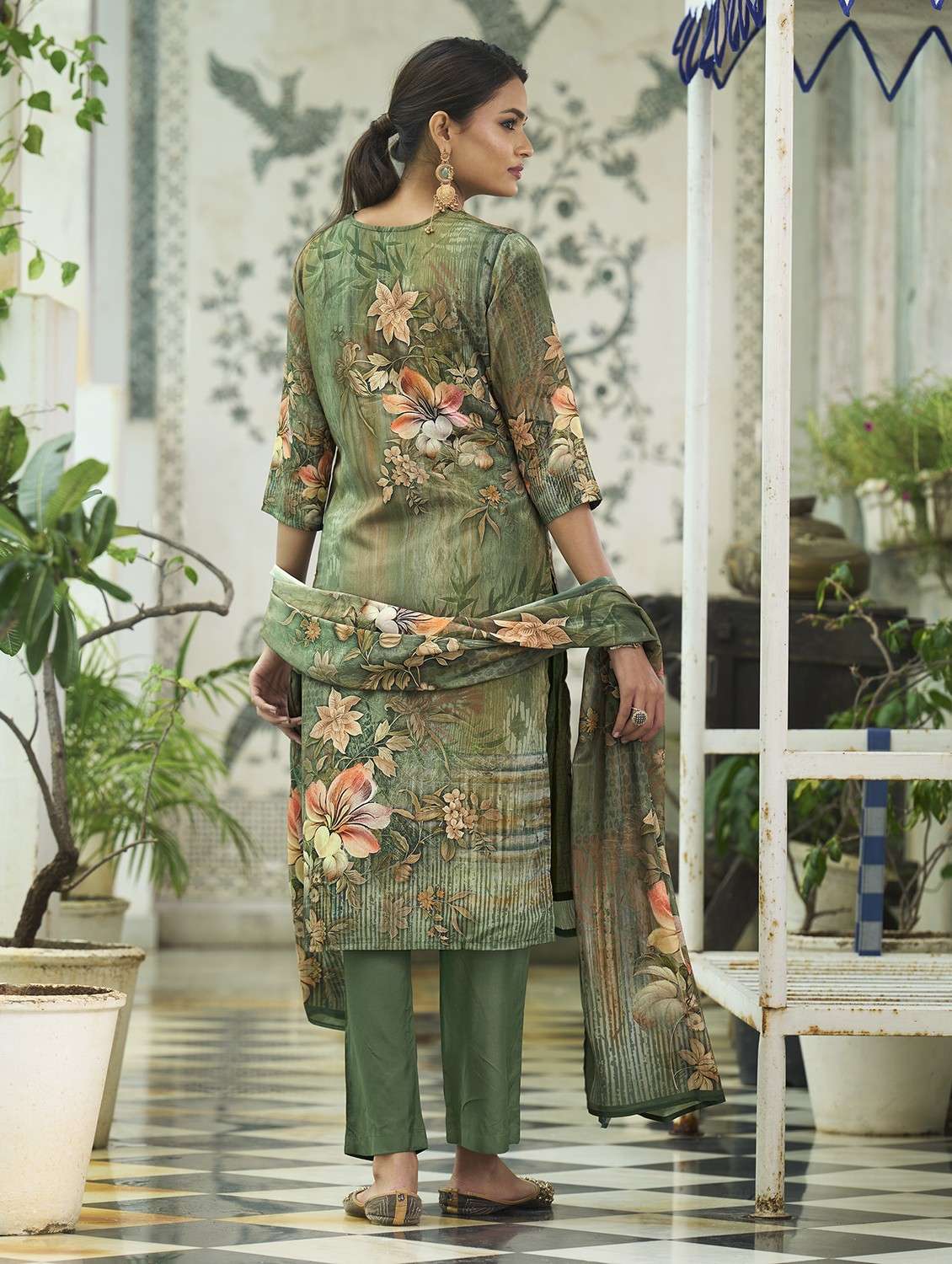women floral printed three quarter sleeve kurta pant with dupatta set - 22084668 -  Standard Image - 3