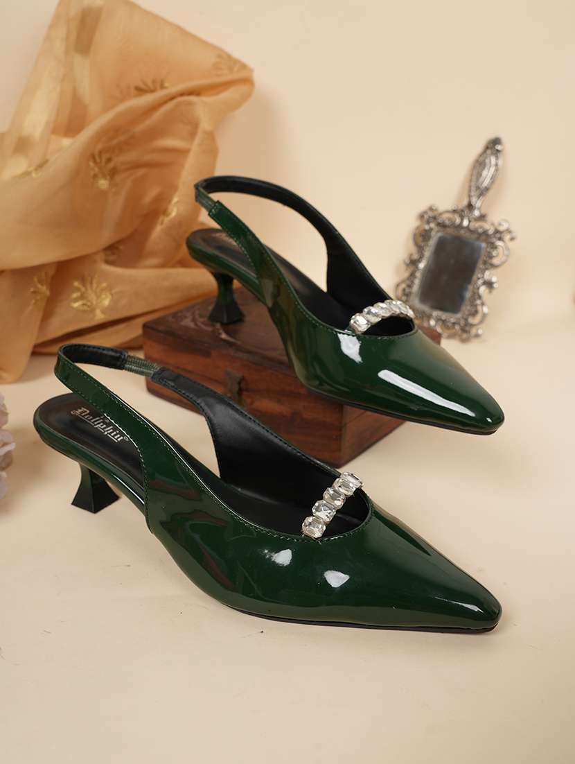 women solid back strap kitten heel sandals - 22084749 - Zoom Image - 0