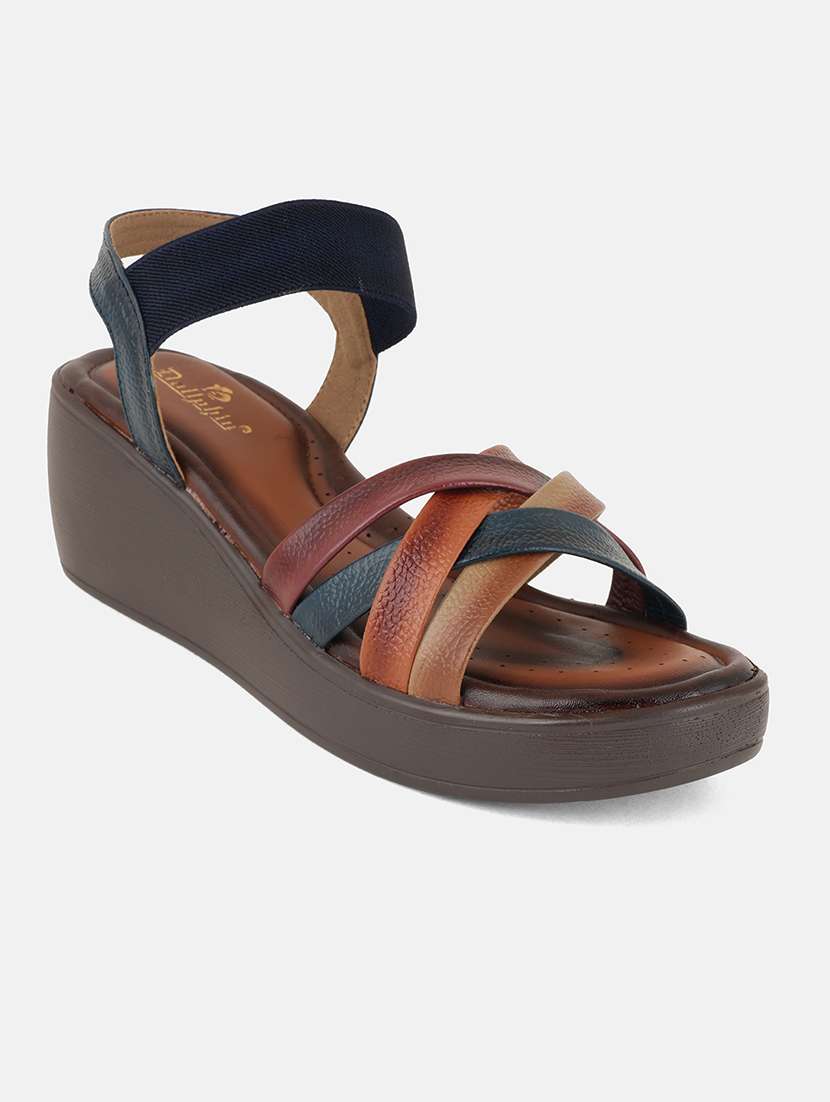 women solid back strap platform wedges - 22084756 - Standard Image - 3