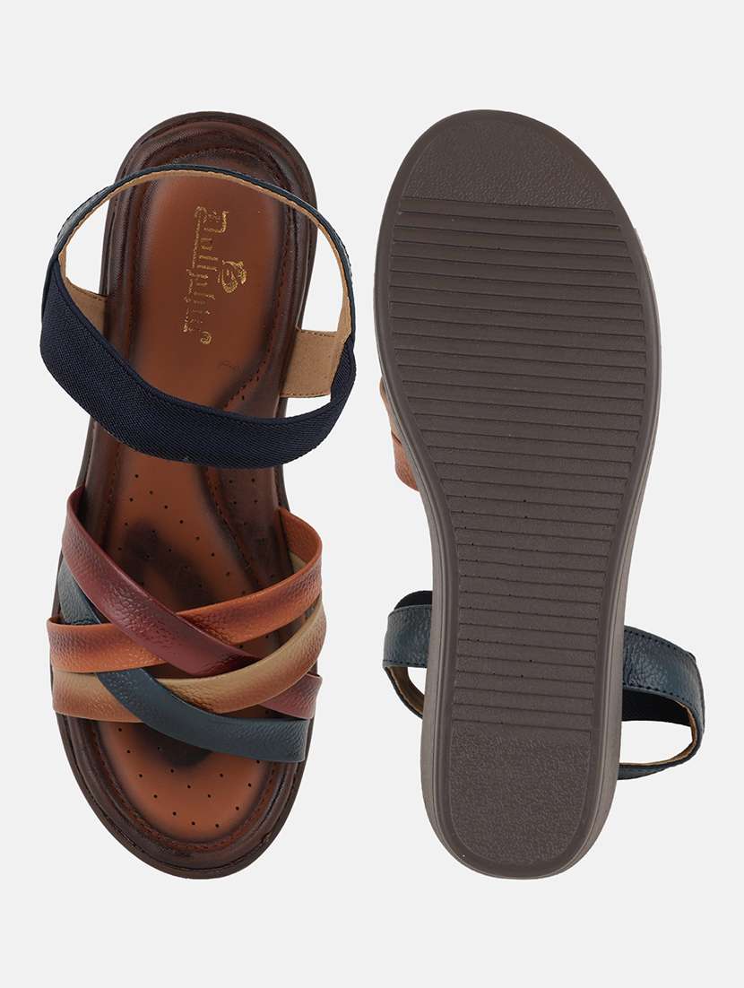 women solid back strap platform wedges - 22084756 - Standard Image - 5
