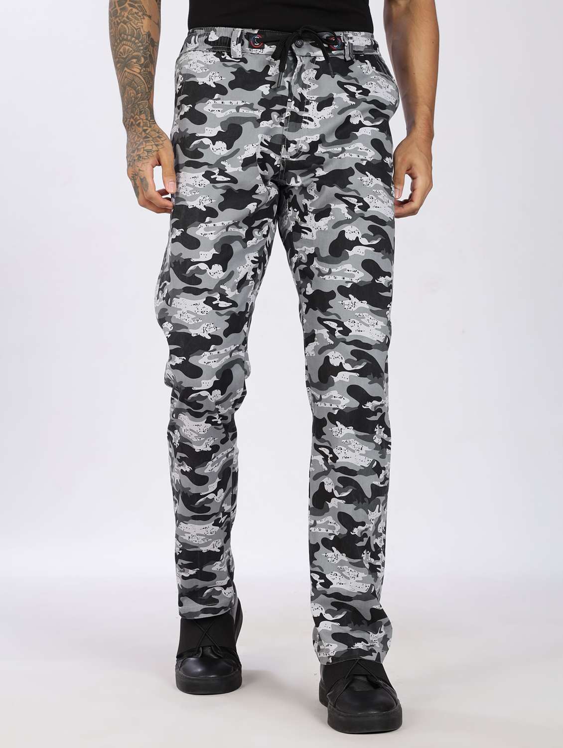 men camouflage mid rise chinos casual trouser