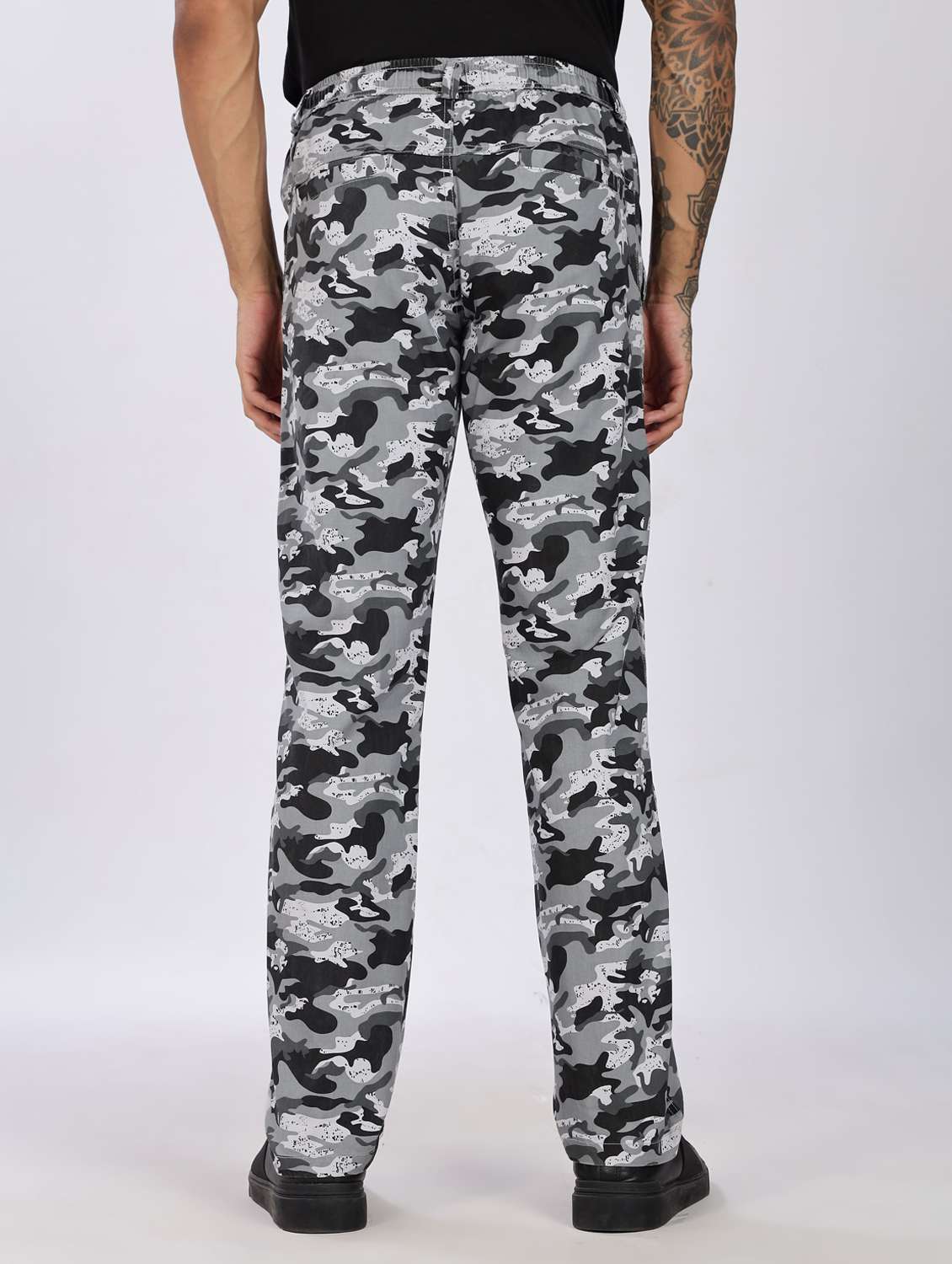 men camouflage mid rise chinos casual trouser - 22084857 -  Standard Image - 3