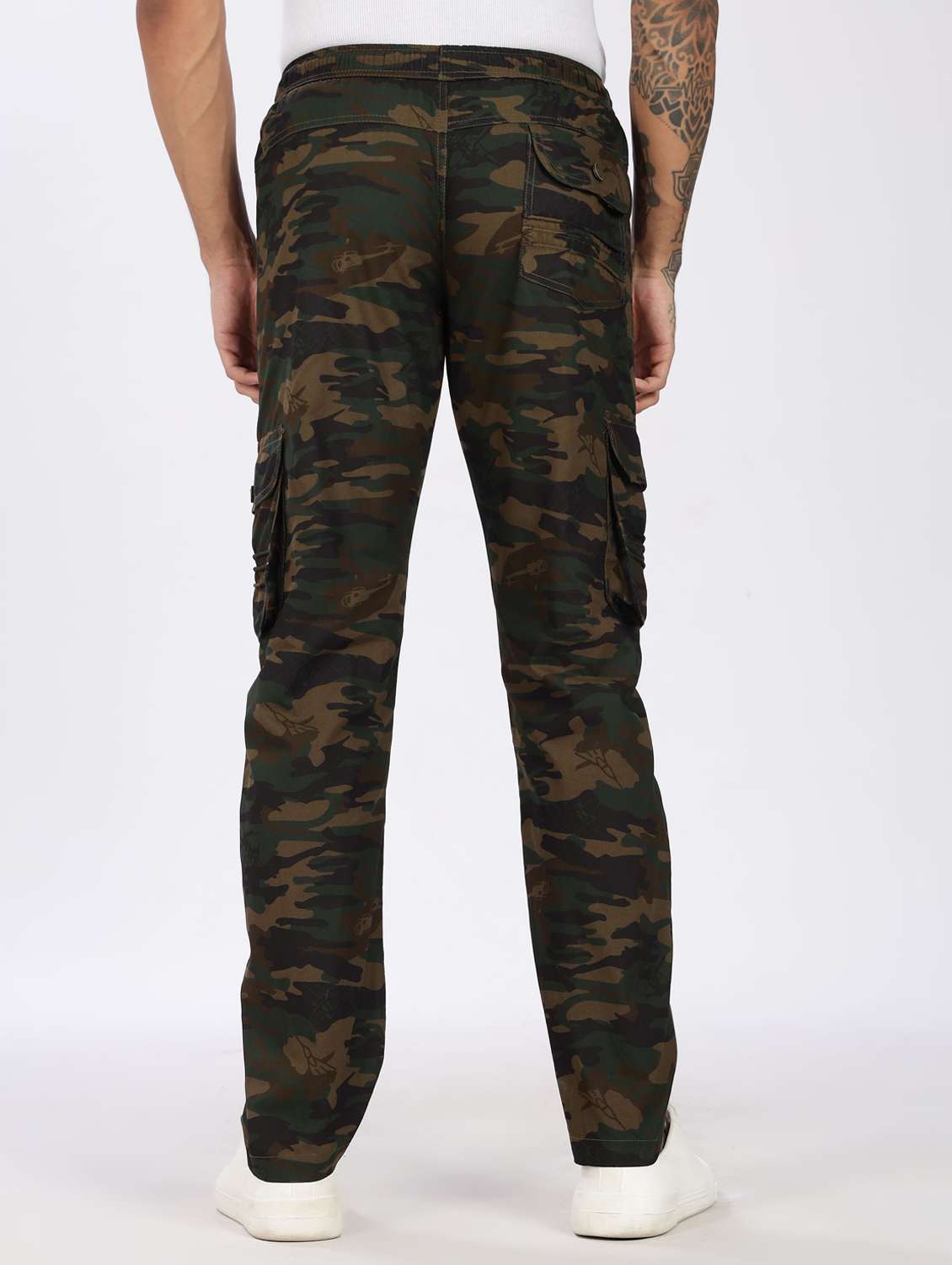 men camouflage mid rise regular fit cargo - 22085066 -  Standard Image - 3