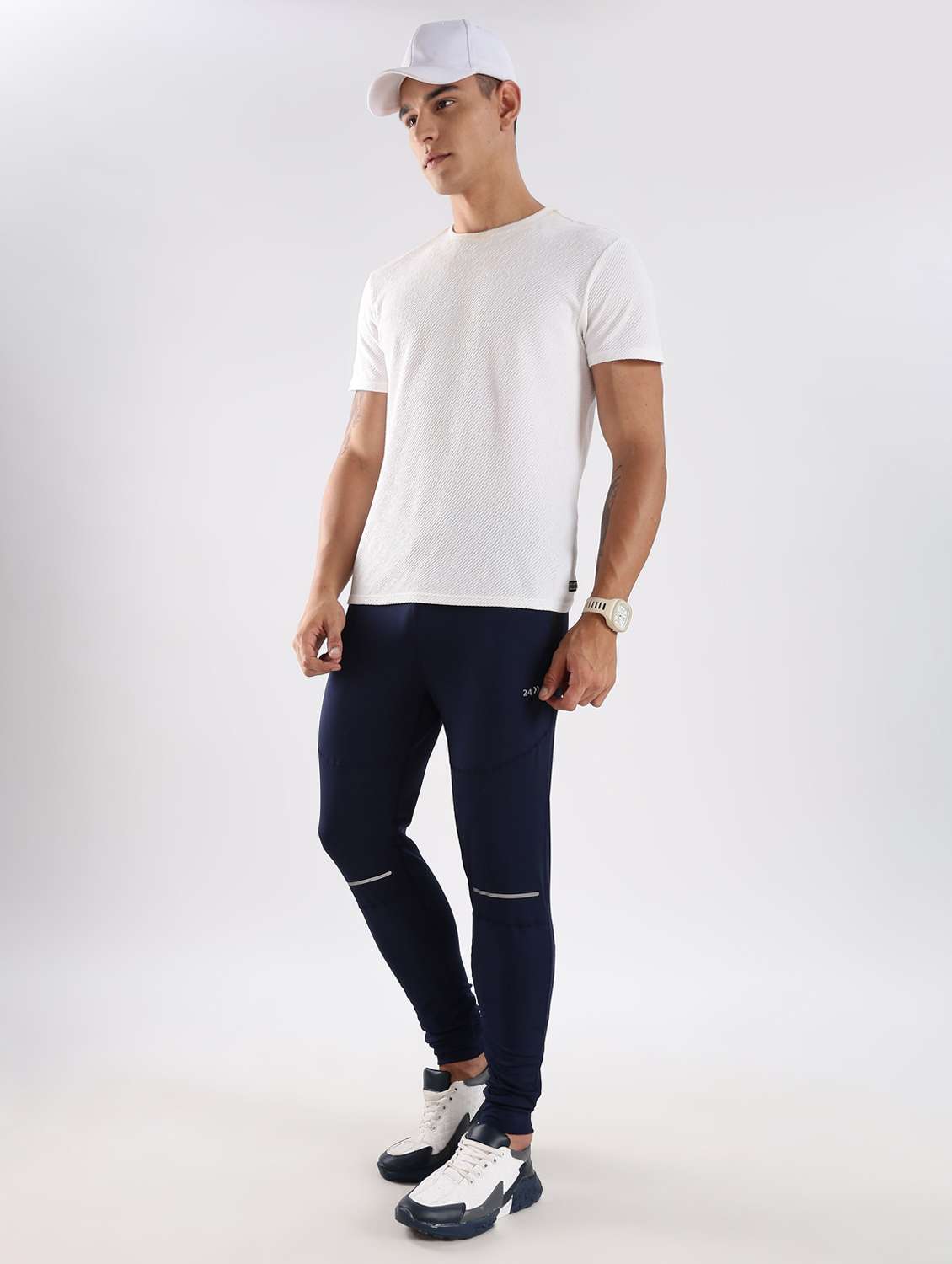 men solid mid rise full length track pant - 22085071 -  Standard Image - 3