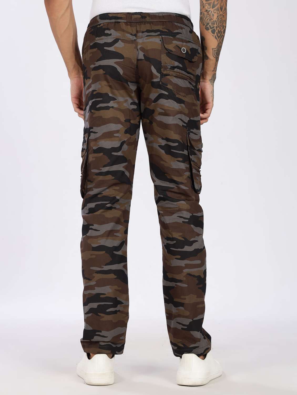 men camouflage mid rise regular fit cargo - 22085081 -  Standard Image - 3
