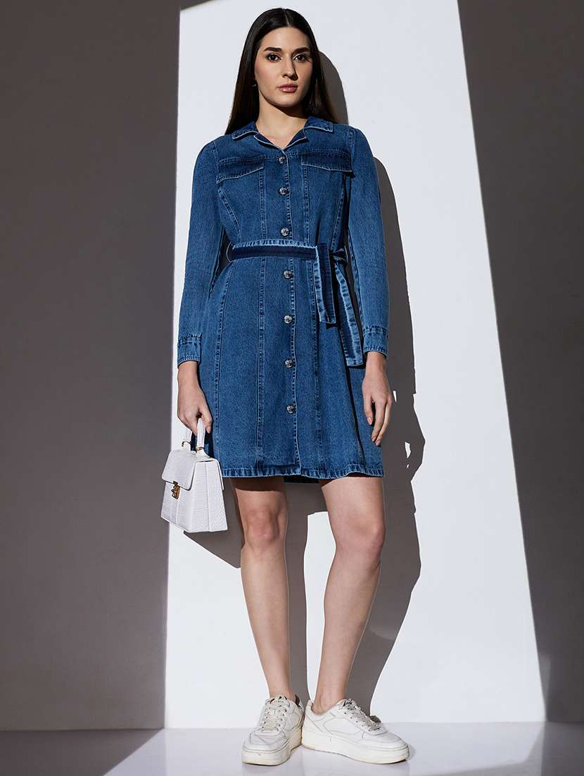 globus women med blue cuban collar cuffed sleeves pocket detail mini denim a-line shirt dress with belt