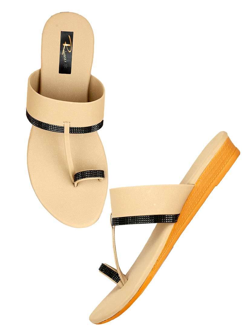 women solid one toe slip on flat sandals - 22085254 - Standard Image - 3