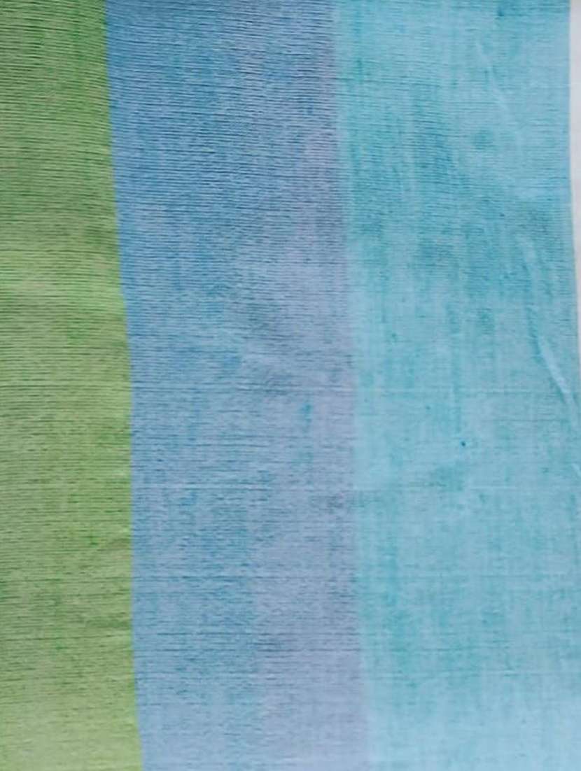 women striped printed saree with blouse - 22085856 - Standard Image - 5