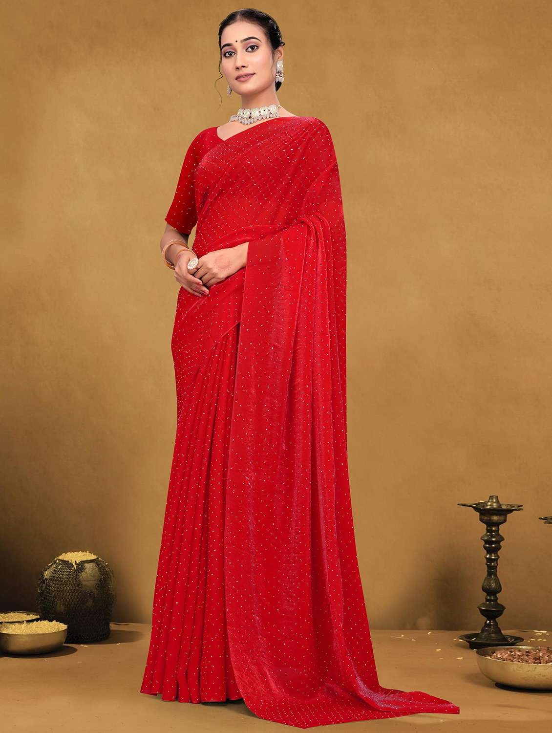 women solid with work embellished saree with blouse - 22085902 - Standard Image - 3