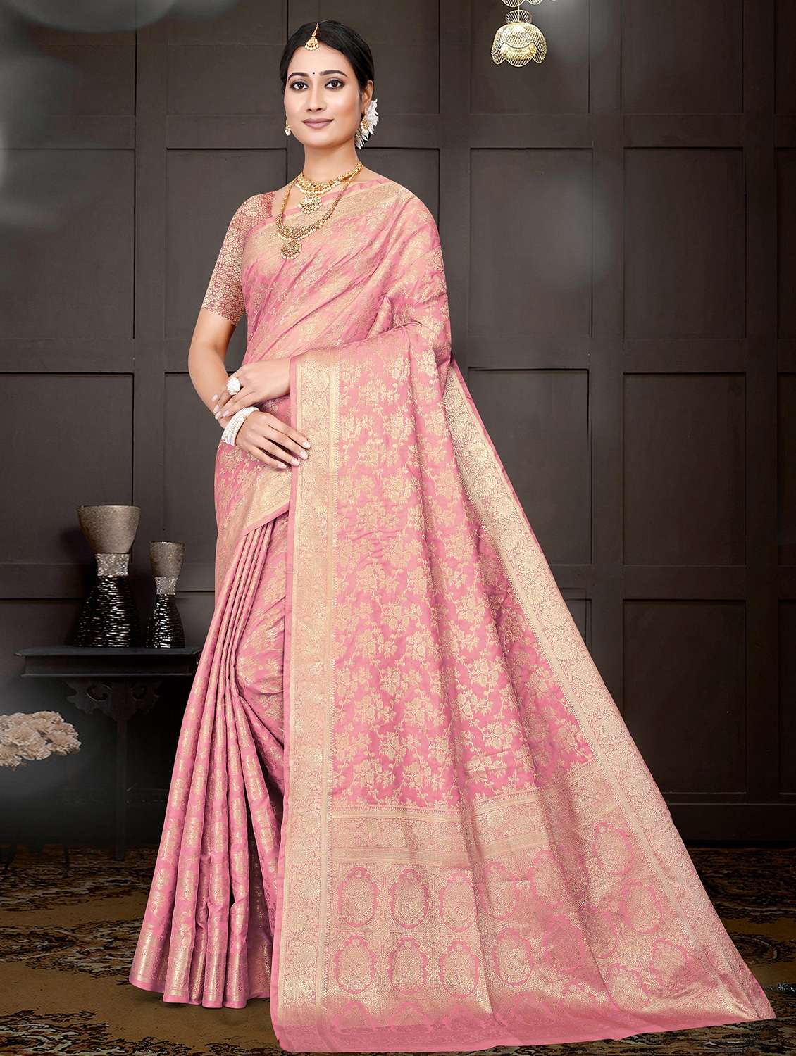 women self design banarasi saree with blouse - 22085908 - Zoom Image - 0