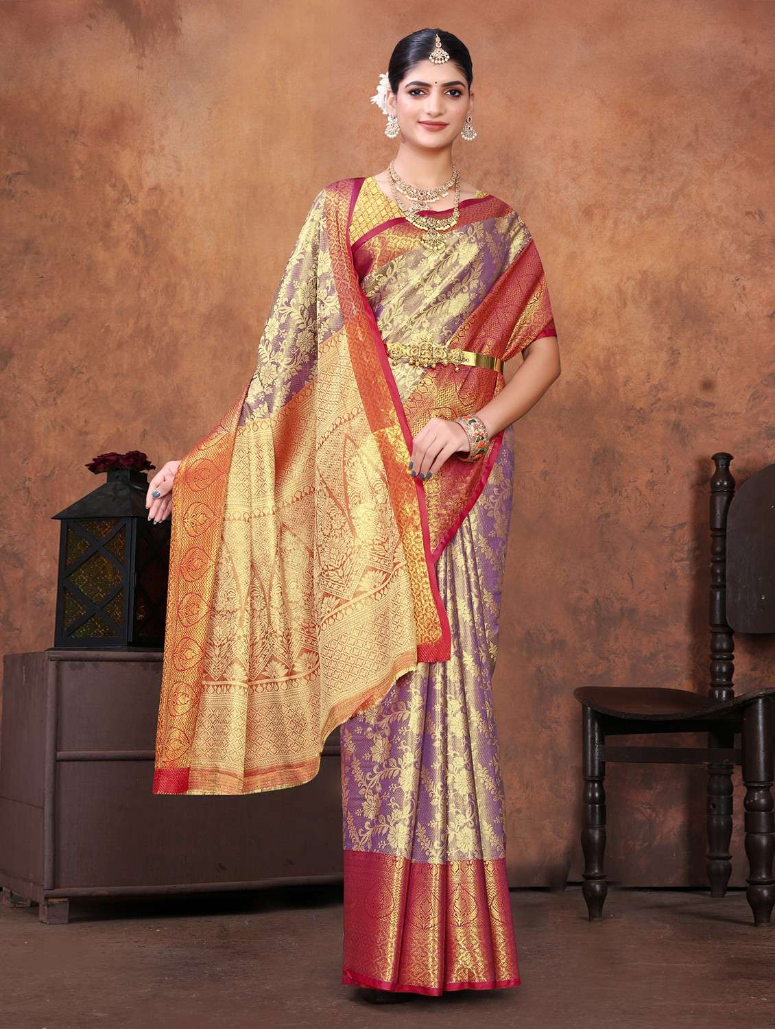 women self design kanjivaram saree with blouse - 22085931 -  Zoom Image - 0