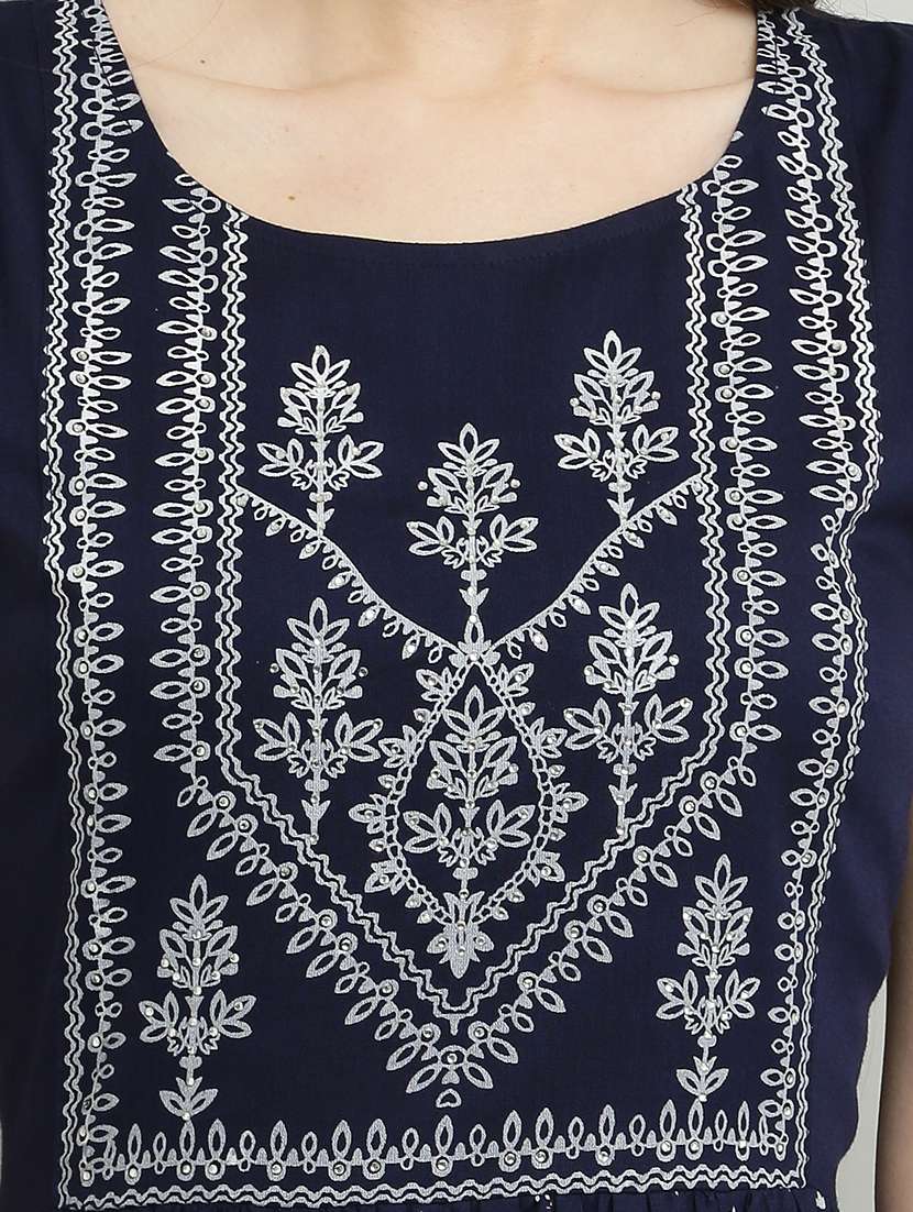 women printed sleeveless a-line kurta - 22085959 - Standard Image - 3