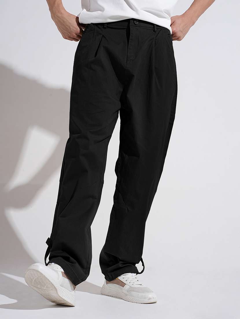 men solid low rise pleated casual trouser