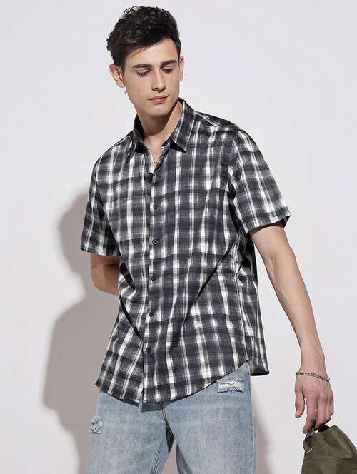men checkered short sleeve regular fit casual shirt - 22086064 -  Standard Image - 0
