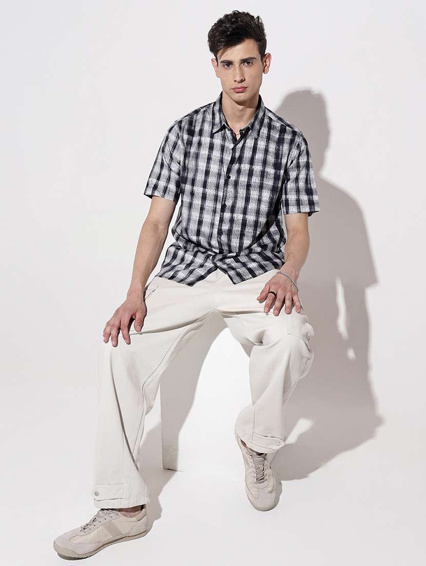 men checkered short sleeve regular fit casual shirt - 22086080 -  Standard Image - 8