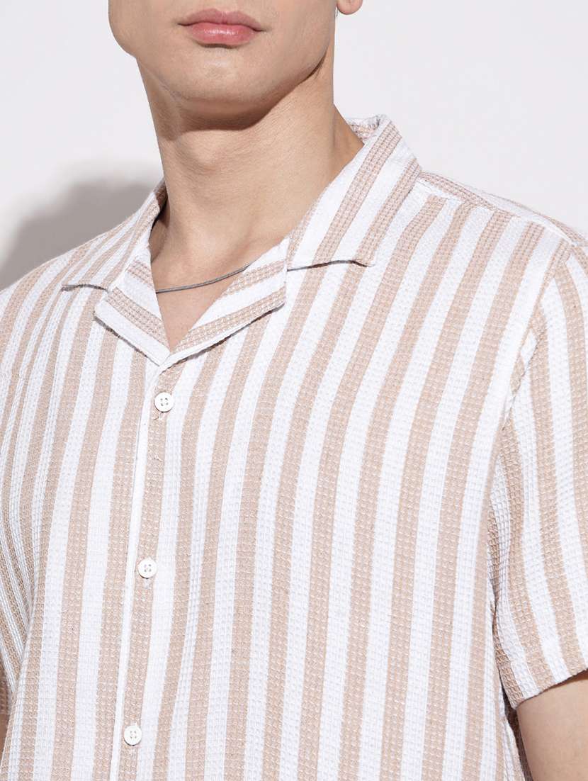 men striped short sleeve loose fit casual shirt - 22086094 -  Standard Image - 5