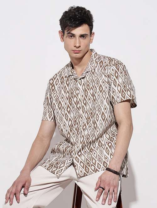 men geometric printed short sleeve loose fit casual shirt - 22086107 -  Standard Image - 0