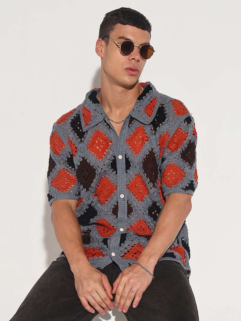 men self design short sleeve loose fit casual shirt