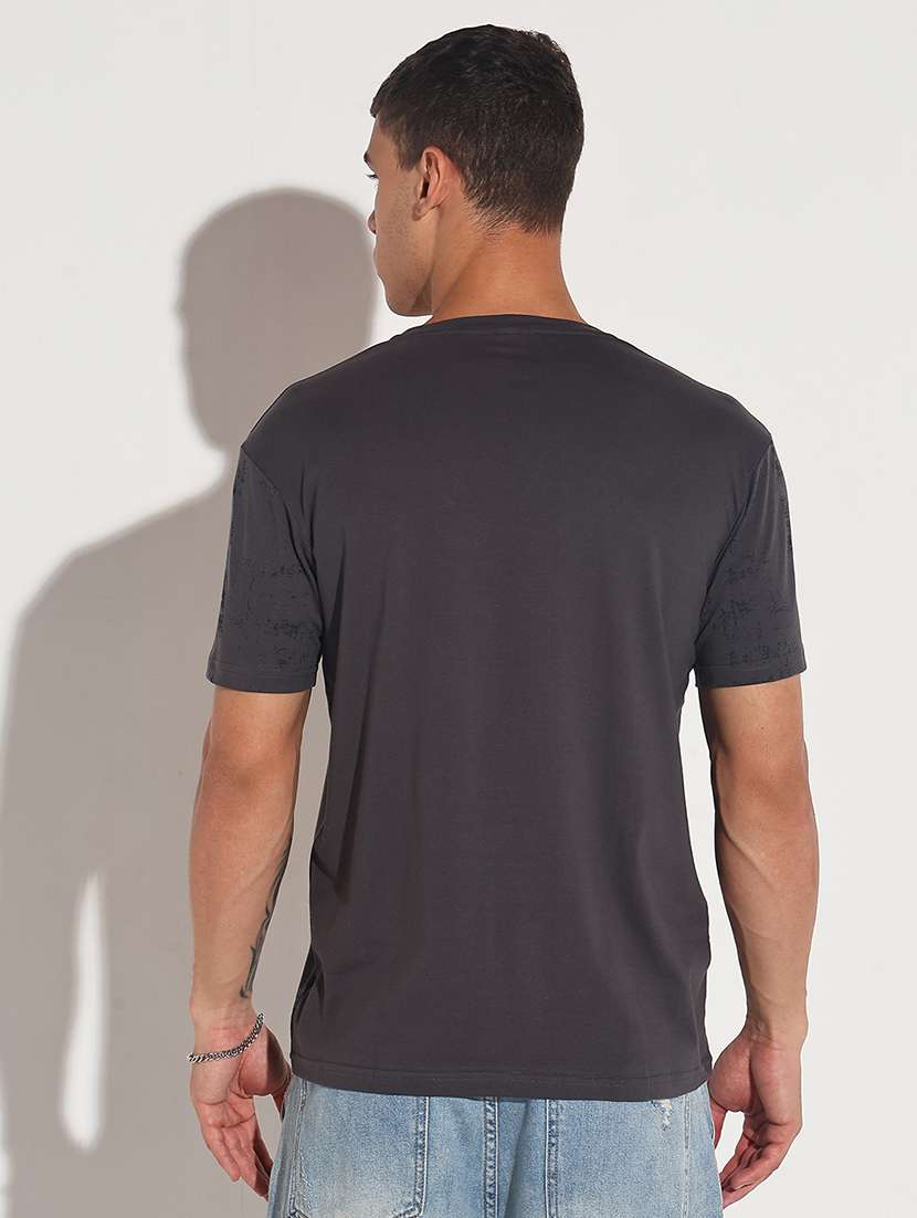 men chest print short sleeve regular fit t-shirt - 22086152 -  Standard Image - 3