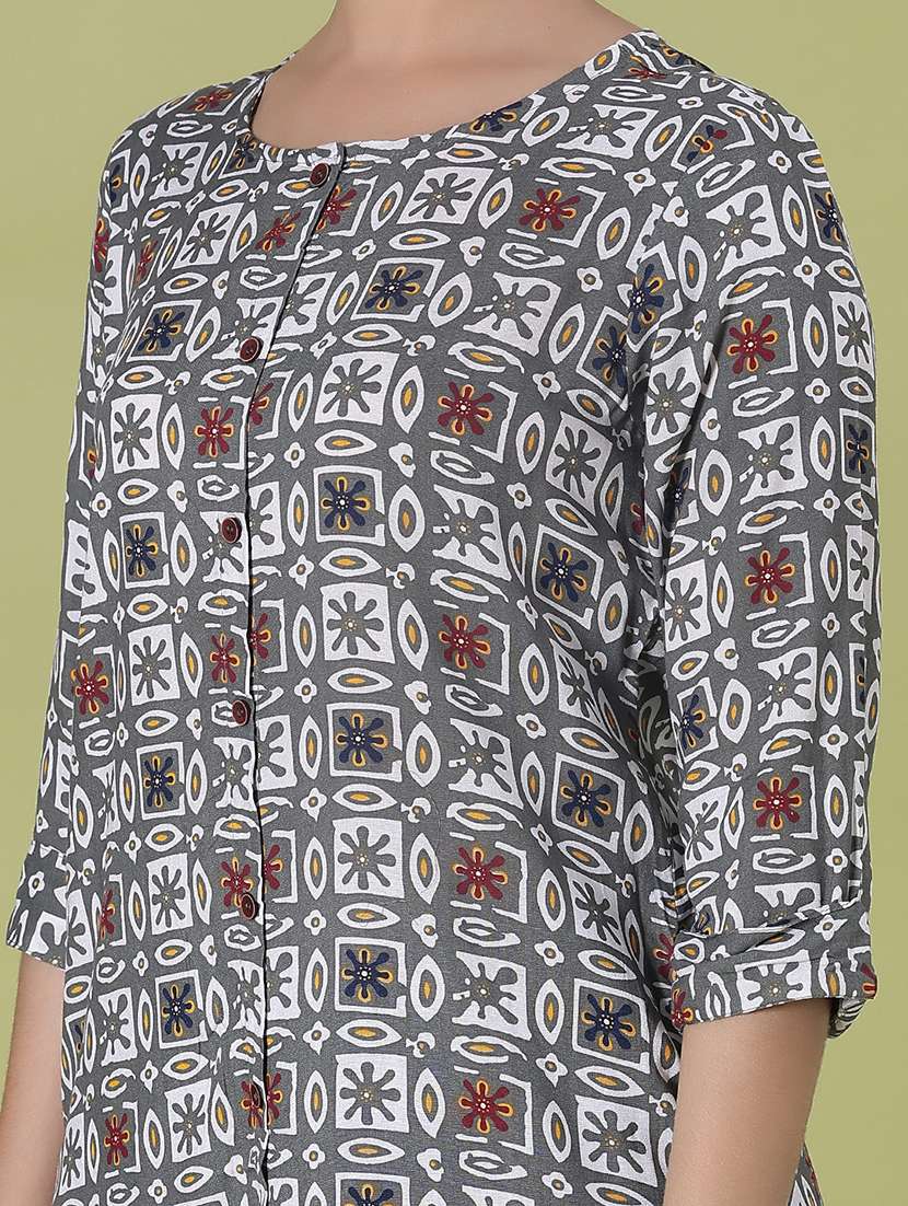 women printed three quarter sleeve straight kurta - 22086229 -  Standard Image - 5