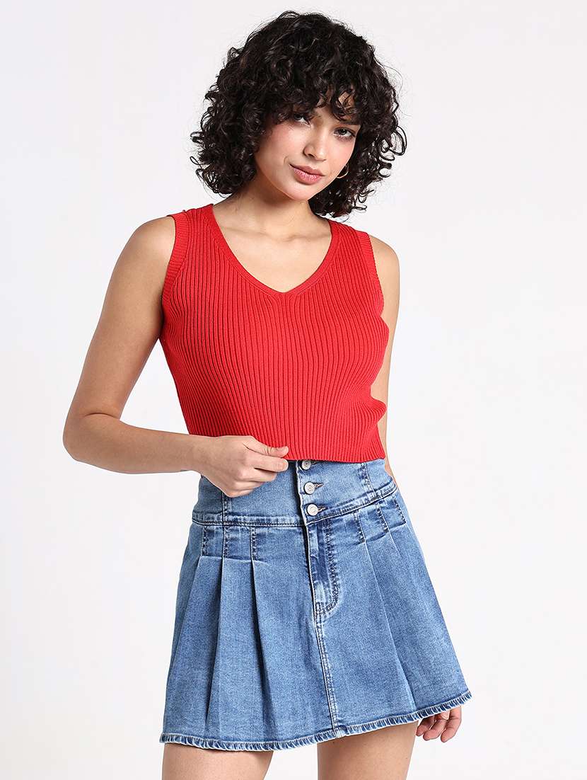 women red solid sleeveless crop top - 22086354 -  Standard Image - 3