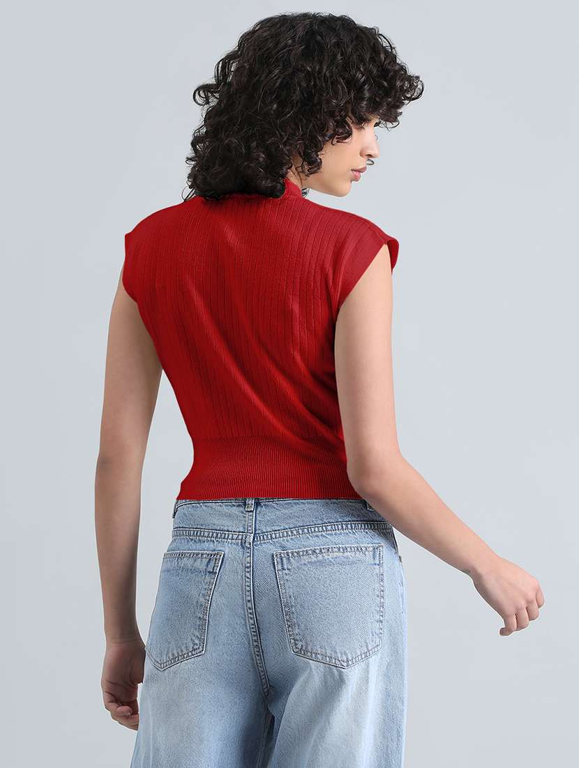 women red solid short sleeve crop top - 22086380 - Standard Image - 3