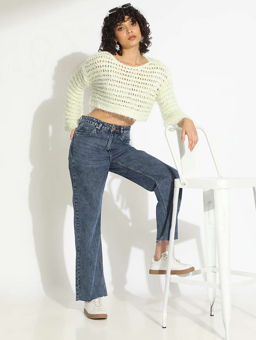women cream solid bell sleeve crop top - 22086386 - Standard Image - 5
